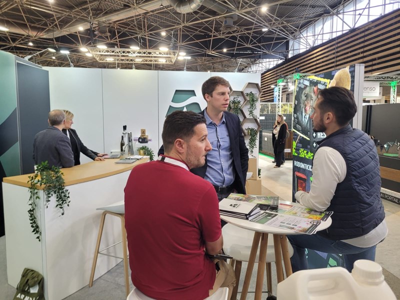 99c07f18-b7b5-463c-bf85-547e6abccdd3